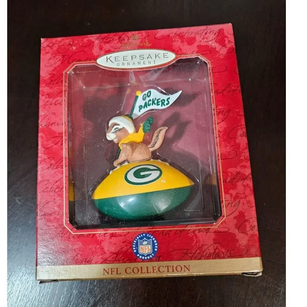 Hallmark Keepsake Ornament 1999 - Green Bay Packers NFL #05237 - Go Packers NIB